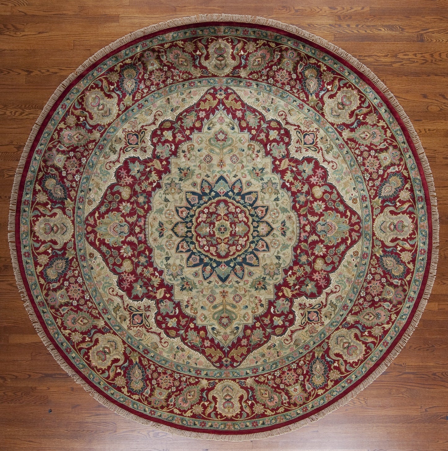 Opulence, Red/Red