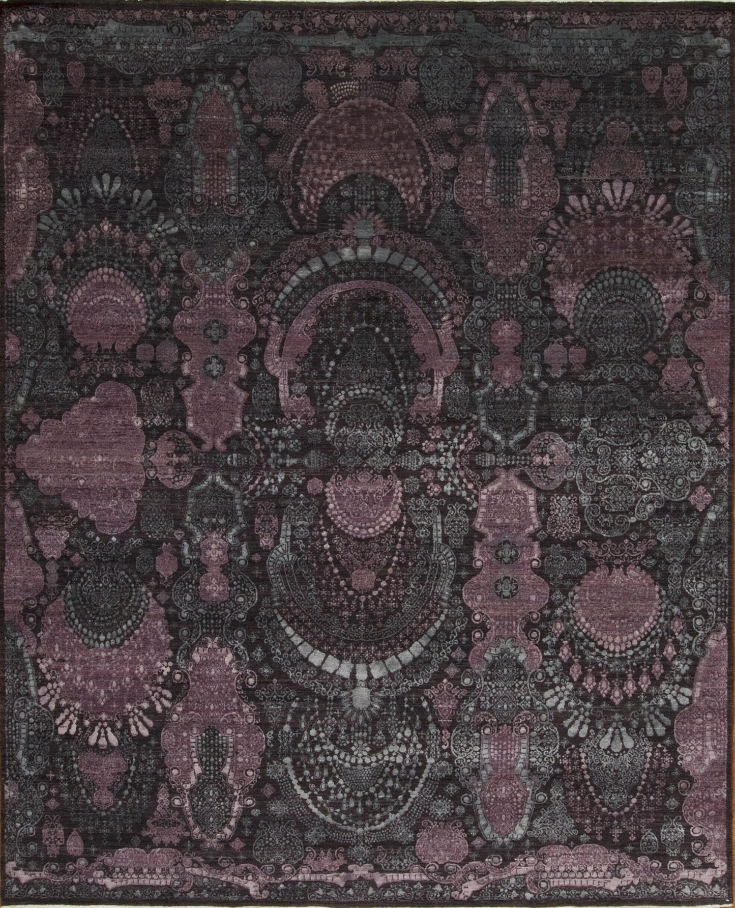 Hanover Square, Aubergine