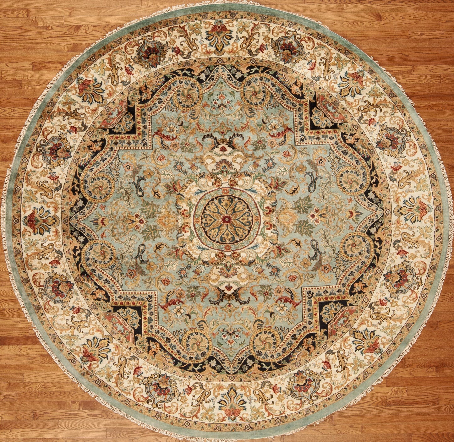 9 X 9 | Circle rug
