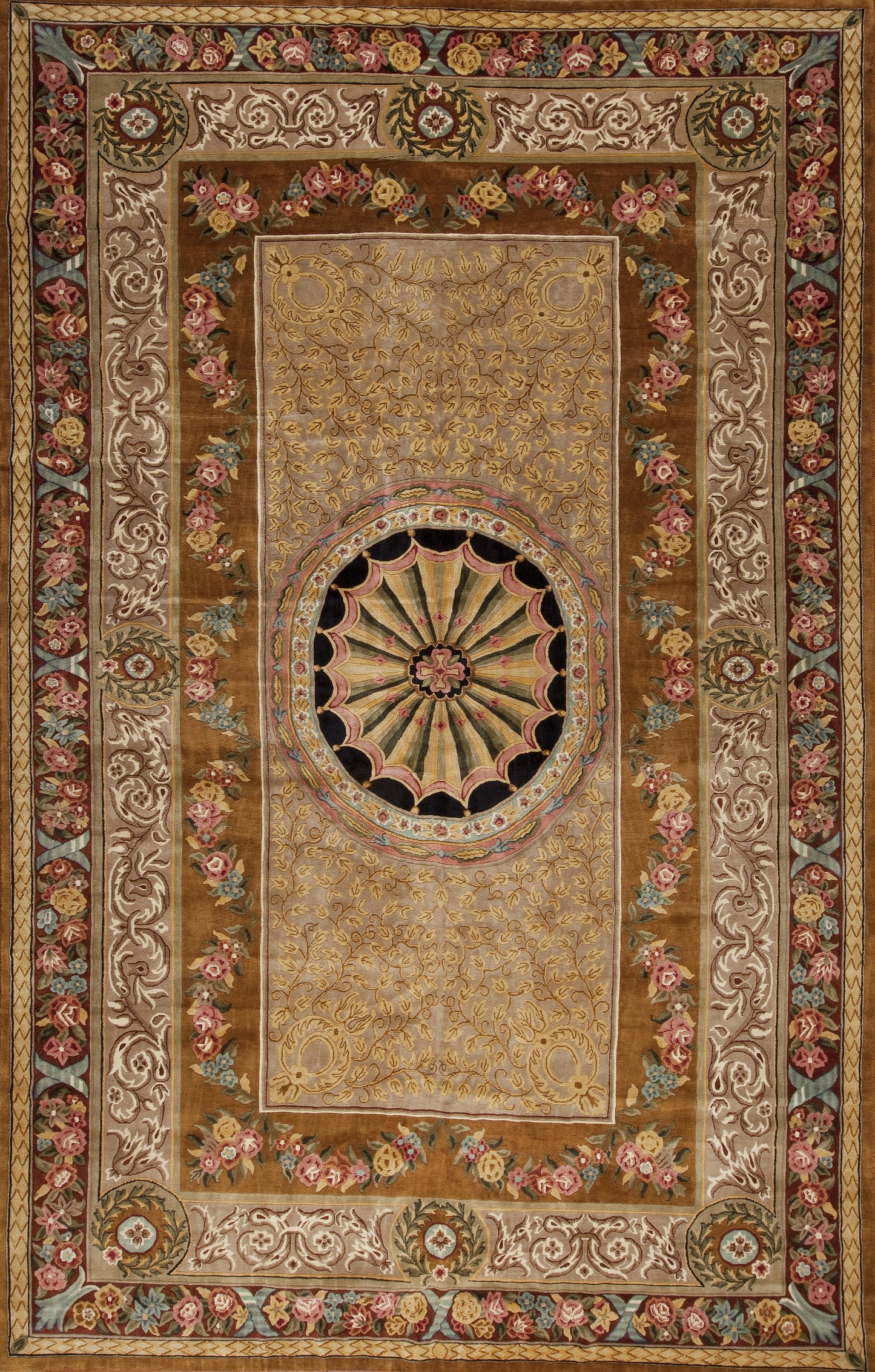 51800 Cambridge Collection Savonnerie, Gold