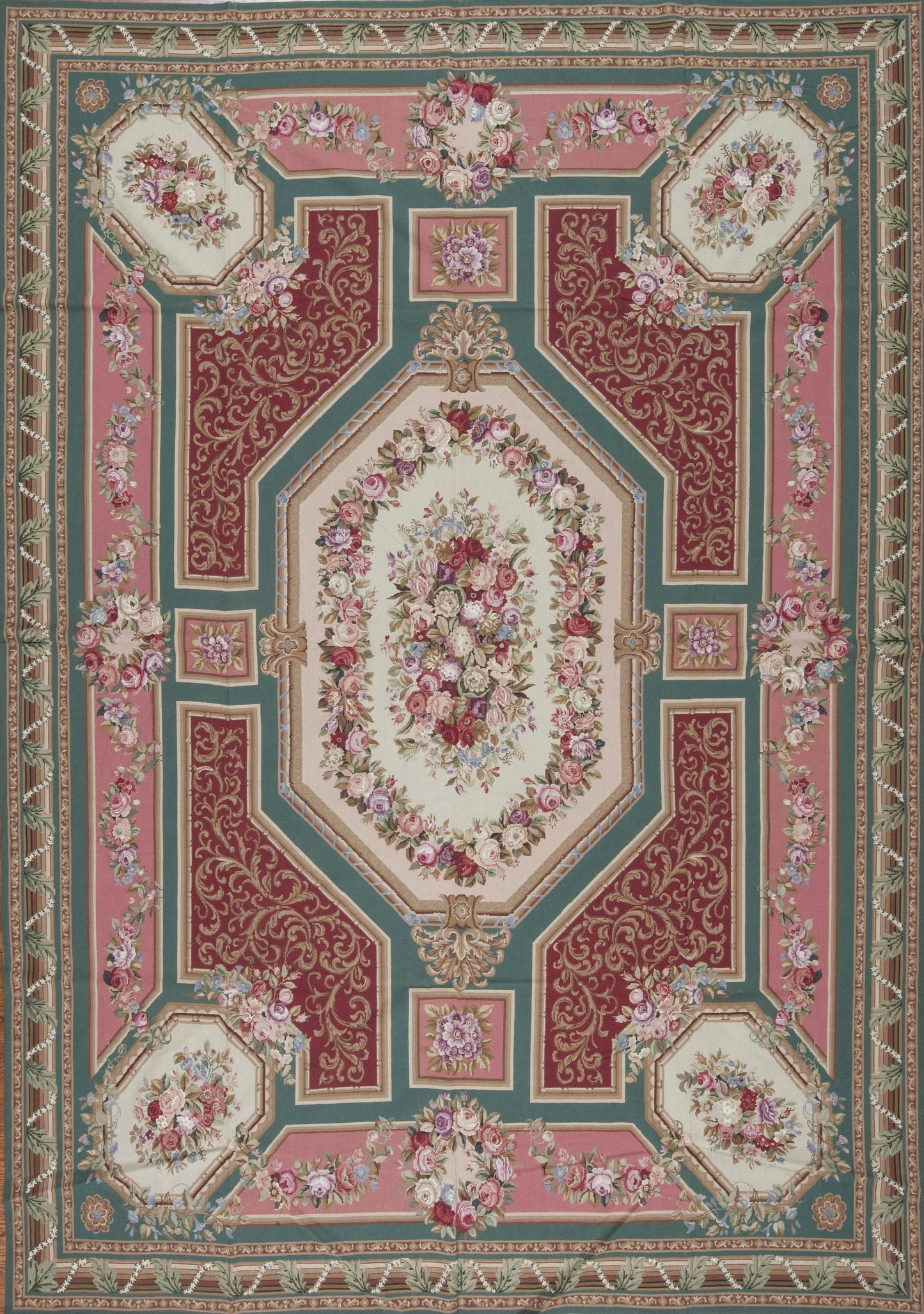58631 Needlepoint