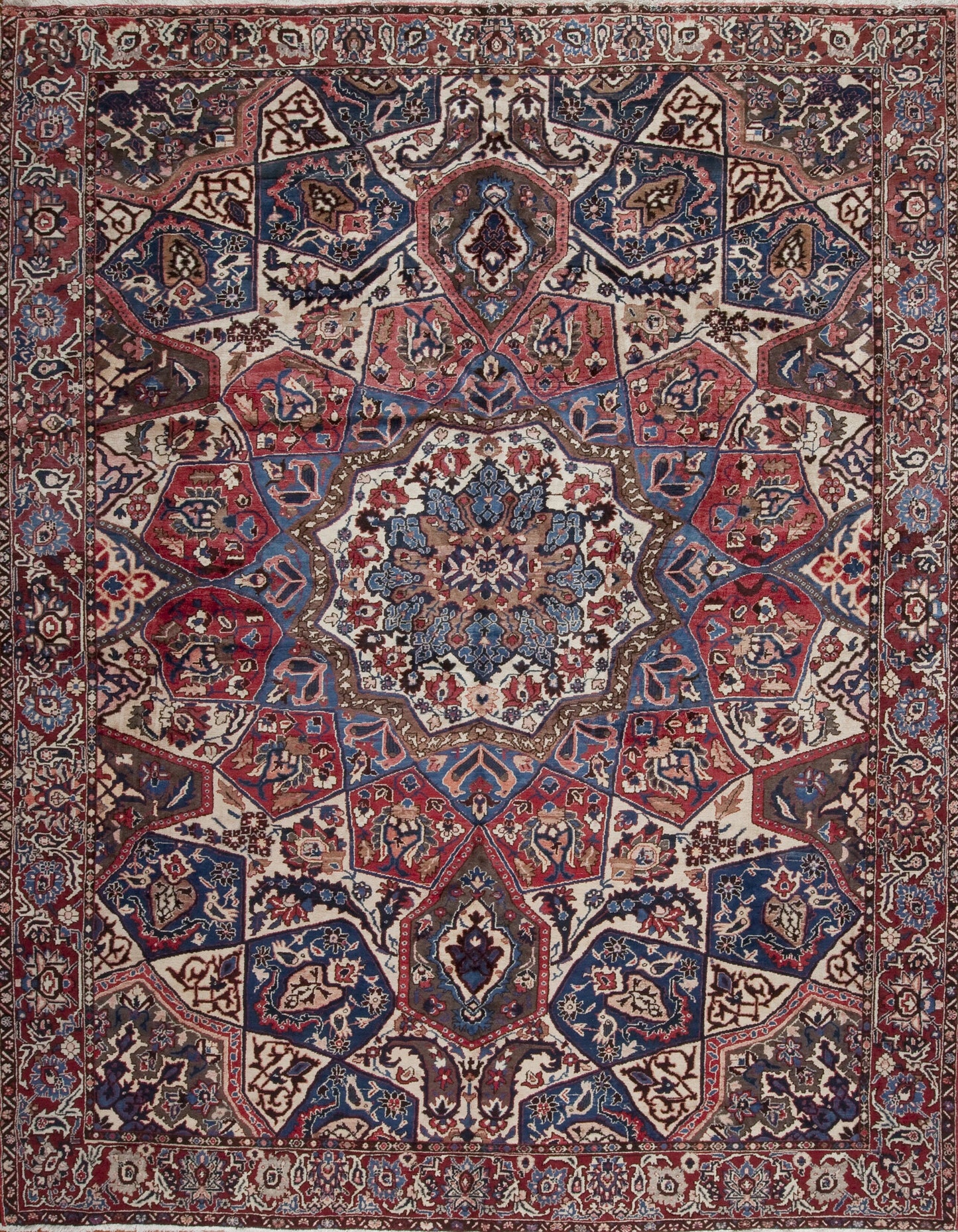 77756 Persian Collection Bachtiar