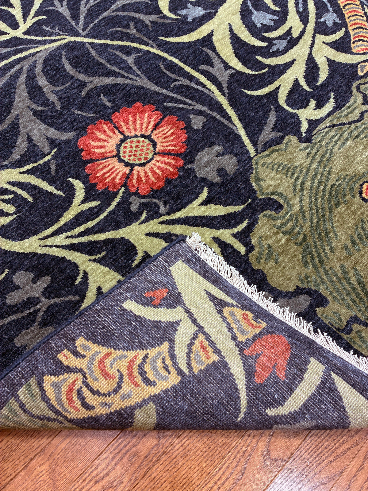 Moon Flower, Navy