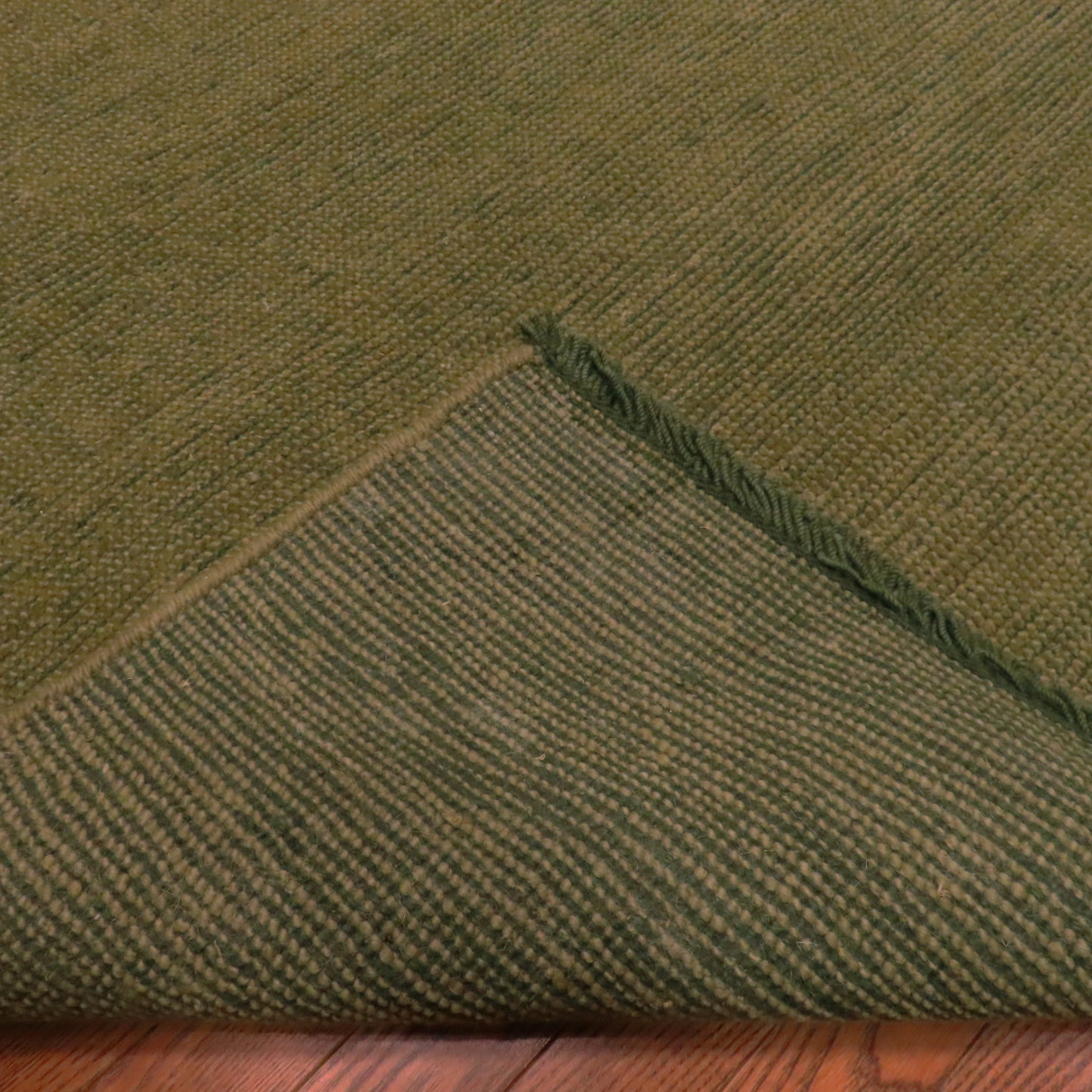 Plain Chic, Olive
