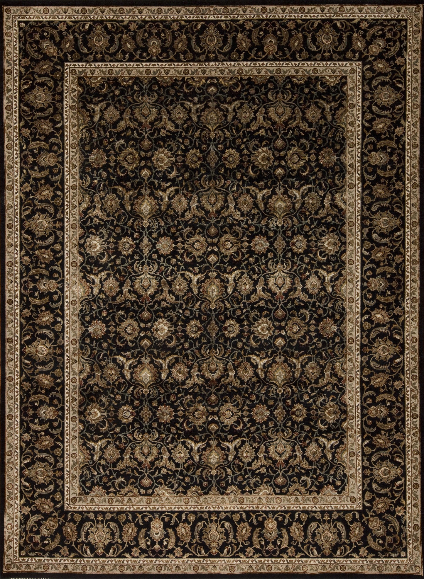 104719 Extravagance 2 <br> Dorchester, Black/Black