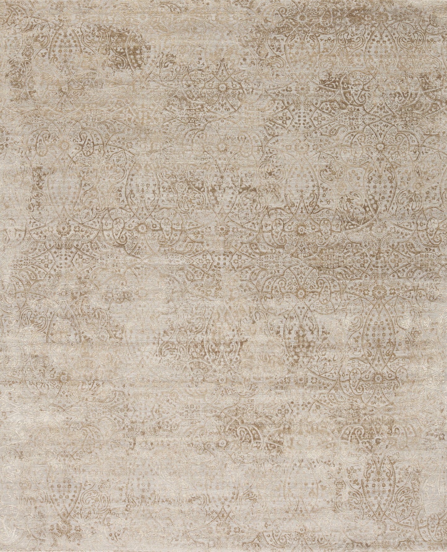Triumph, Beige