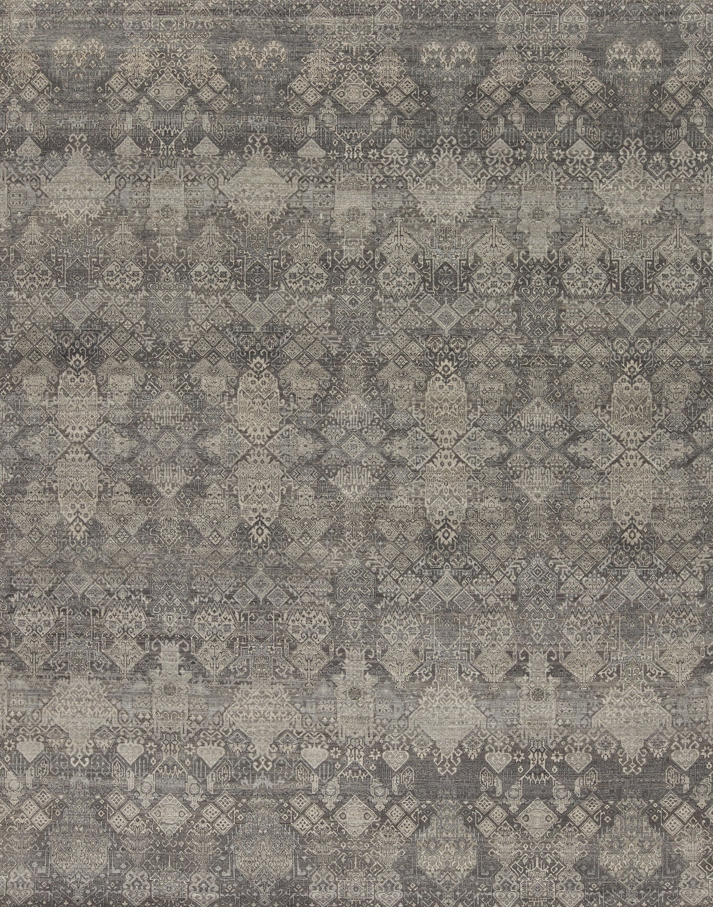 Hamilton, Cool Grey