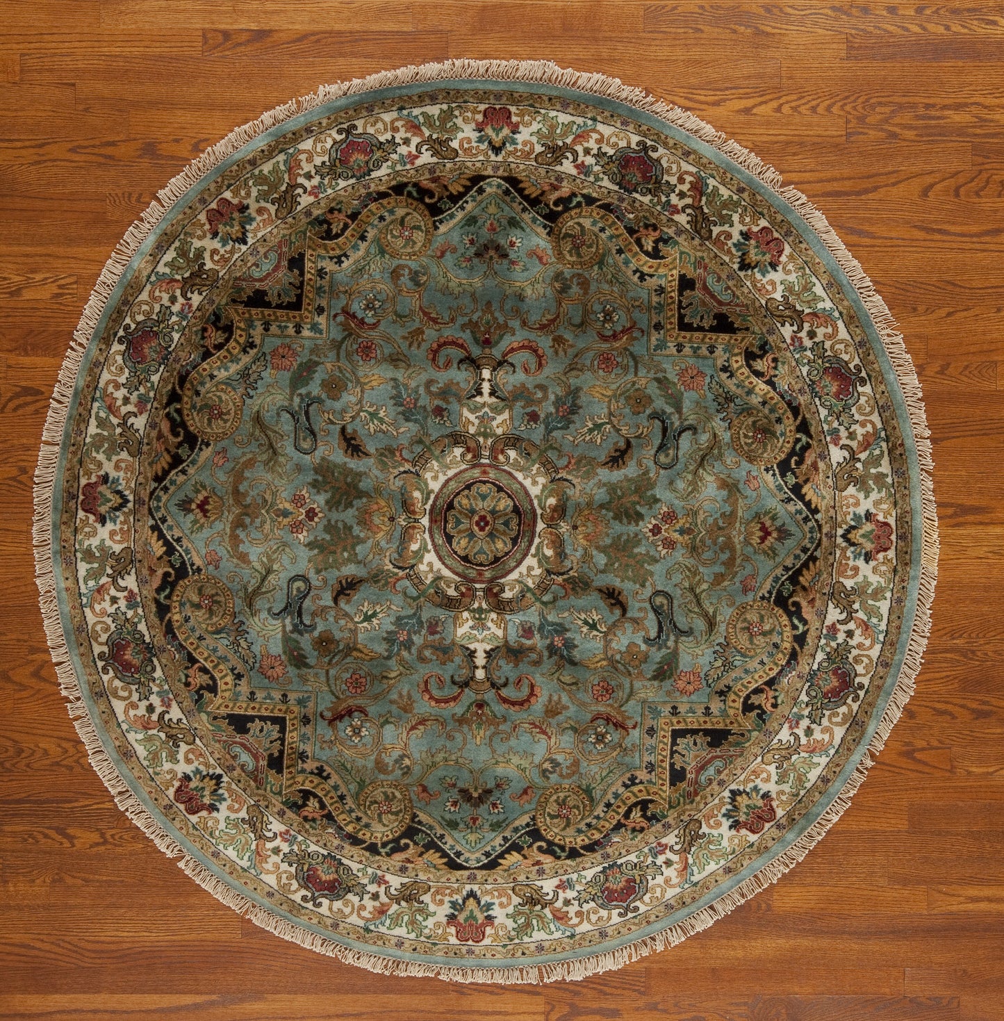 6 X 6 | Circle rug