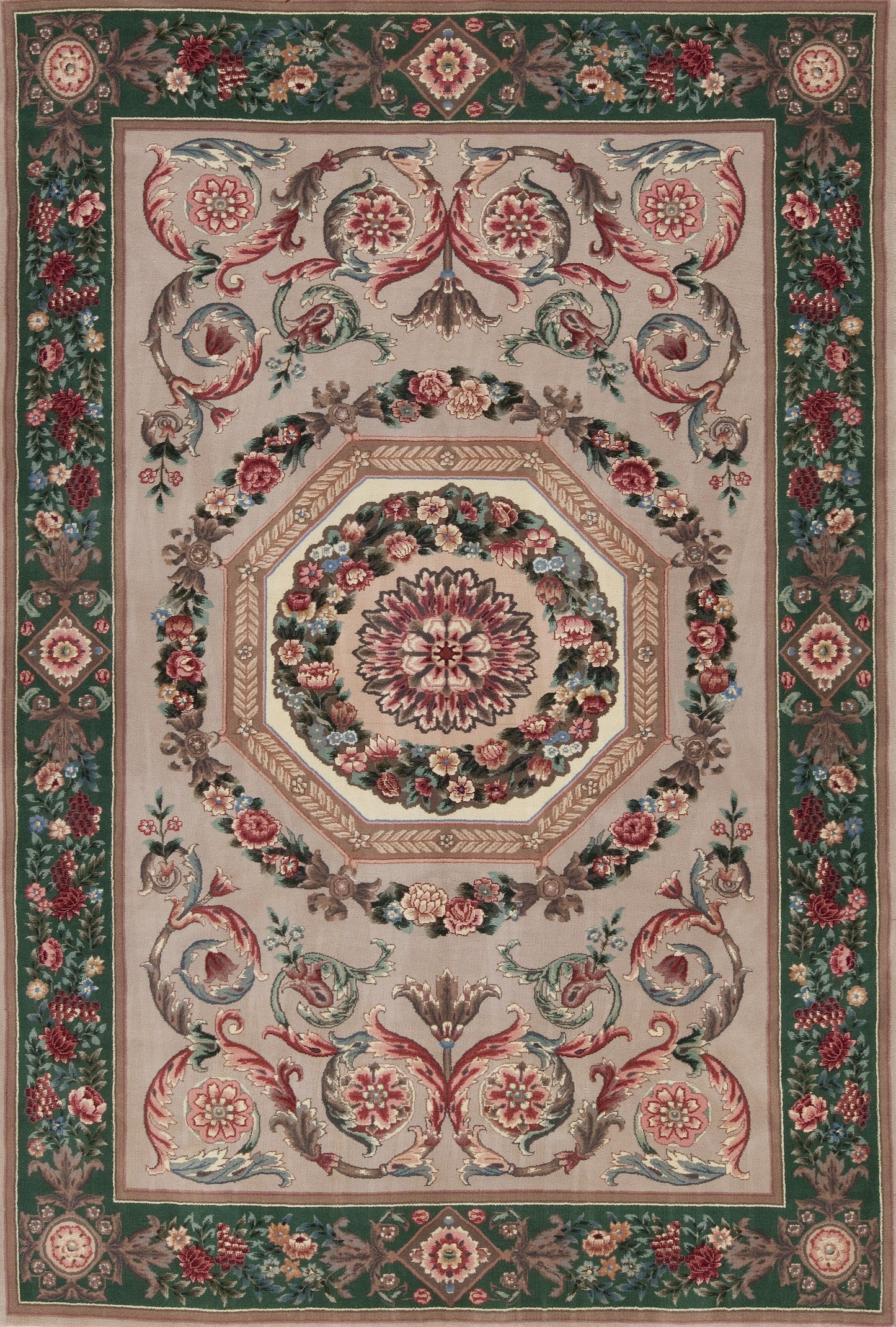 38053 Chateau Collection Chantilly, Beige/Green
