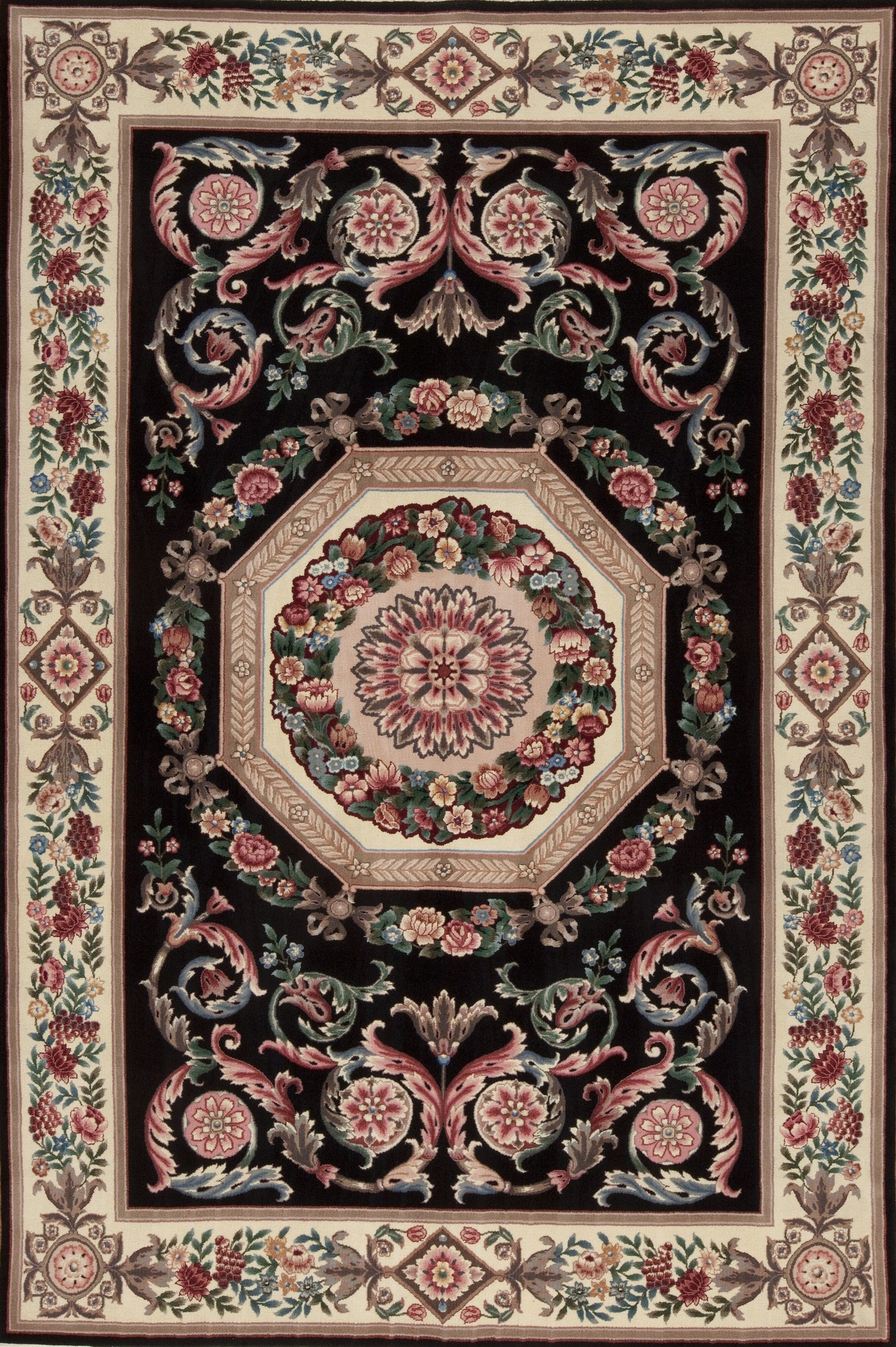 38069 Chateau Collection Chantilly, Black/Ivory