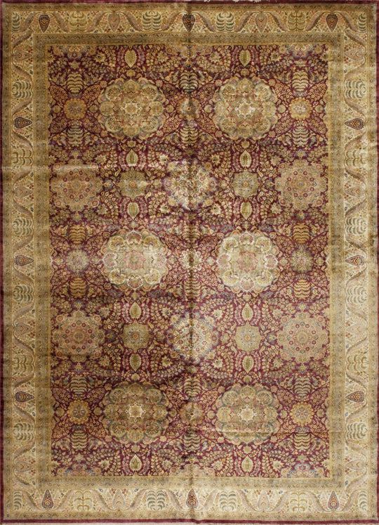 Victoria, Claret/Ivory