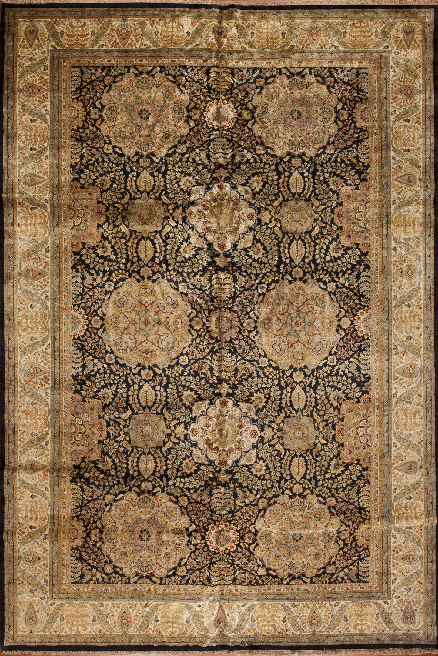 95204 Golden Age  Victoria, Black/Ivory