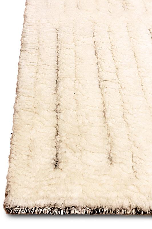 Breezy, Natural Ivory-Black