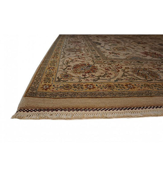 Valbonne, Ivory/Cream