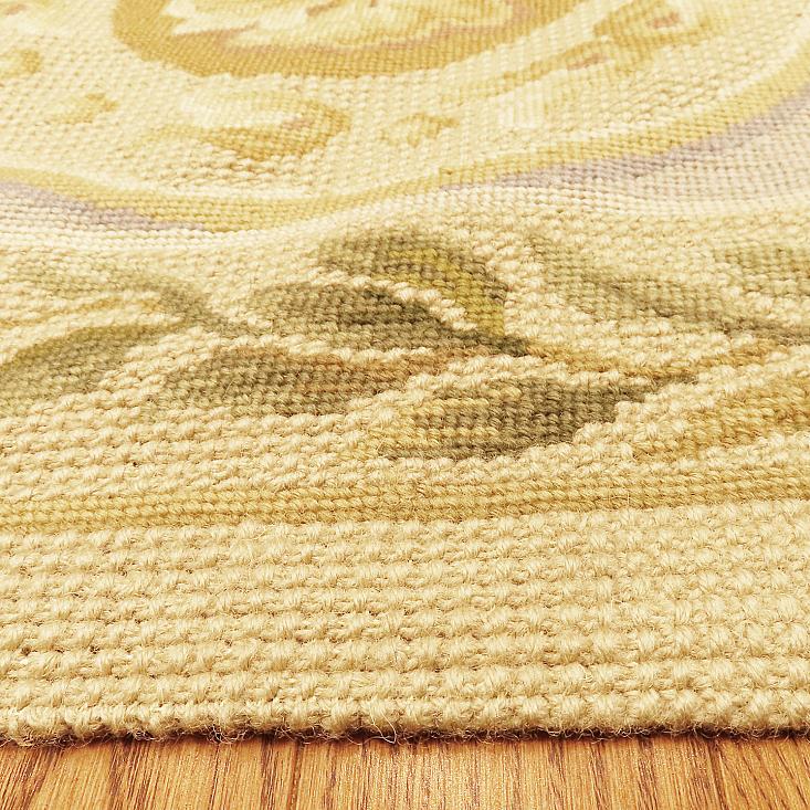 111878 Gros Point Needlepoint