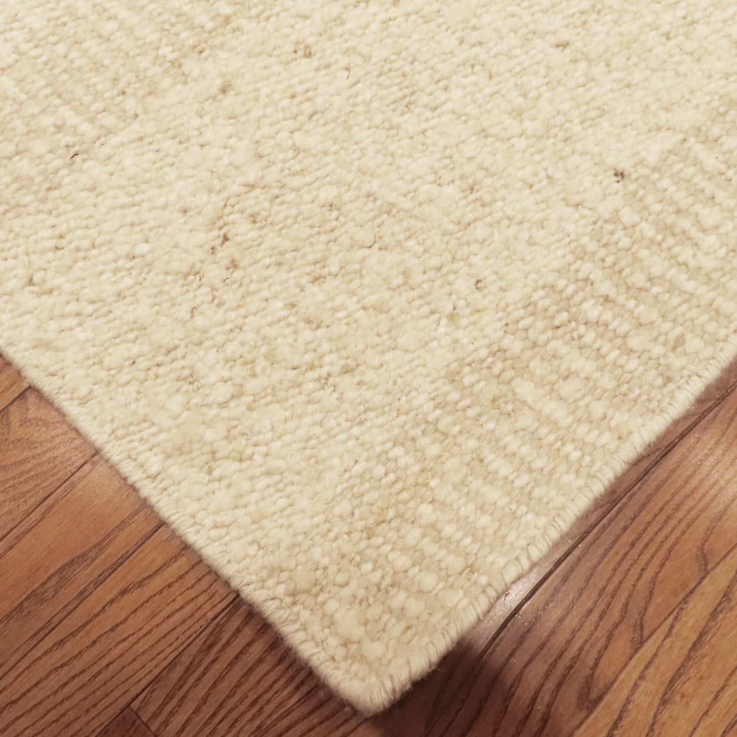 Loretto, Natural Ivory