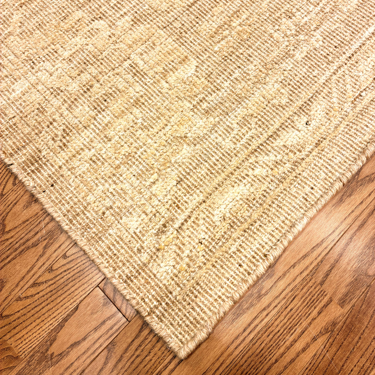Vintage Harmony, Sahara Sand