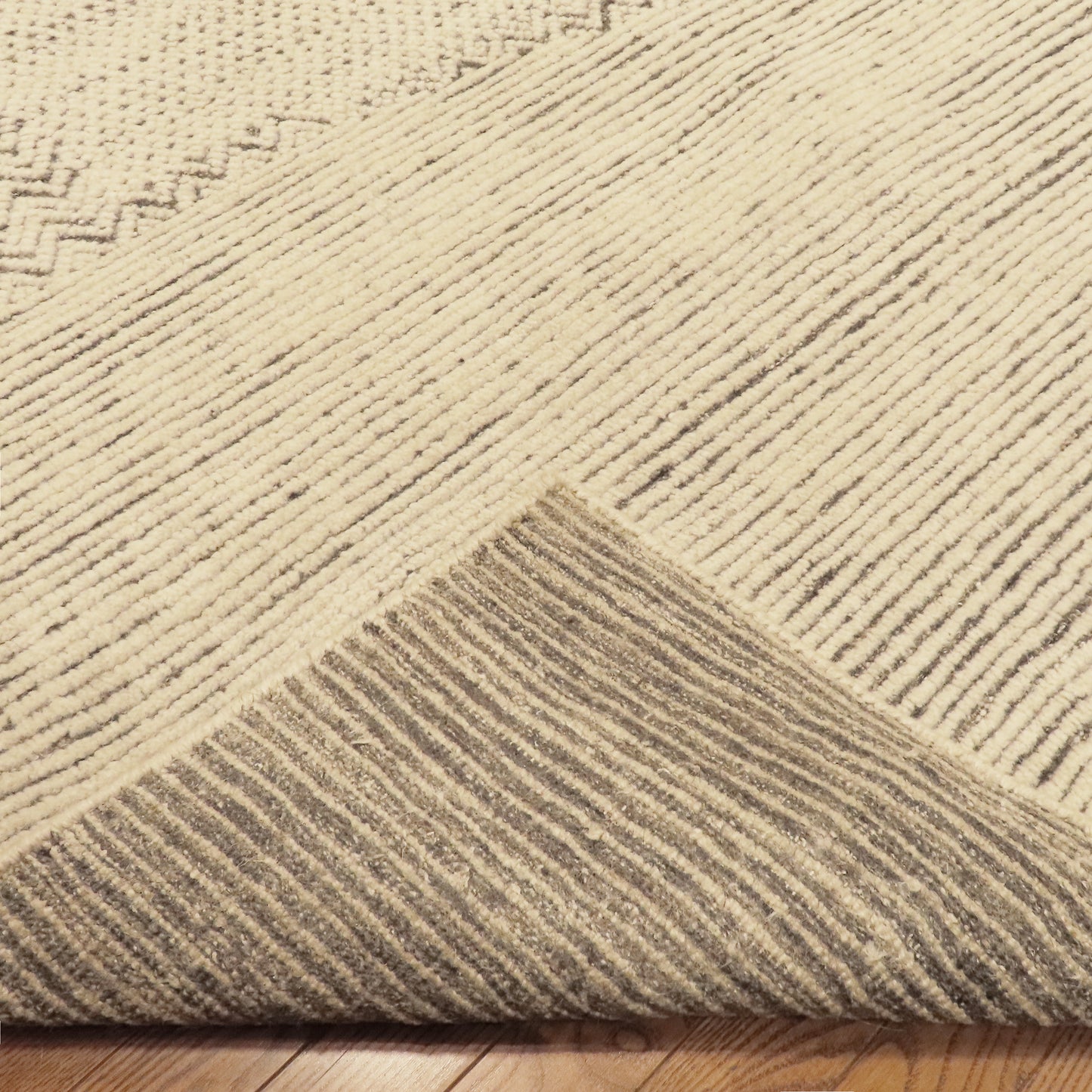 Bjorn, Natural Ivory