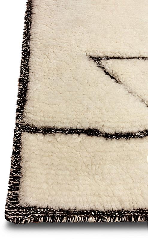 Rebel, Natural Ivory-Black